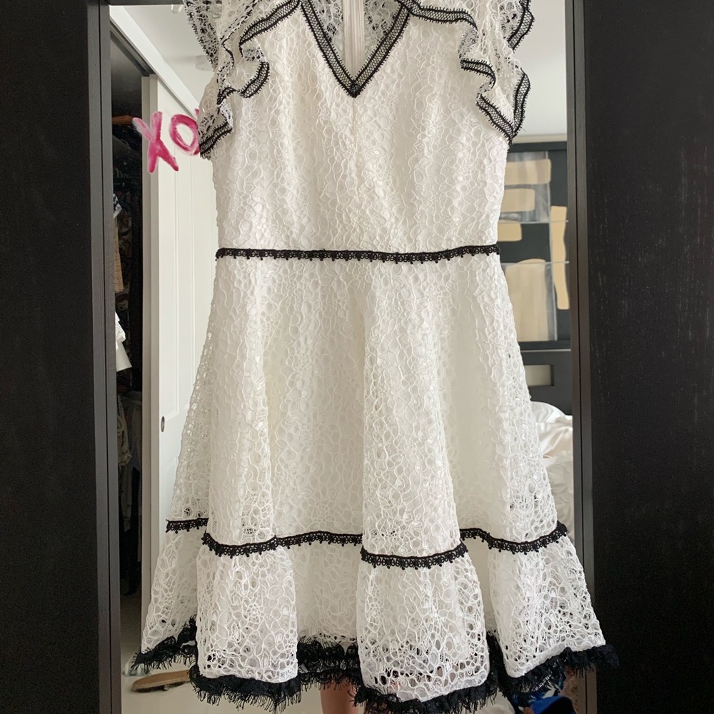 Alexis Black and White v-neck Short Dress